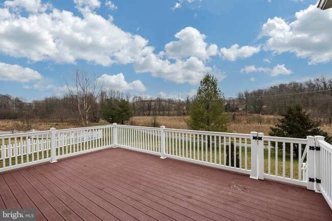 property at 311 Elmhurst Dr