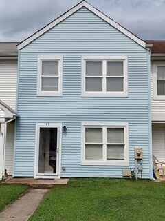 43 Taos Cir in Middle River, MD - Building Photo