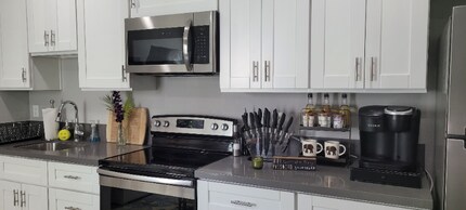 532 Cesar E. Chavez Pkwy in San Diego, CA - Building Photo - Building Photo