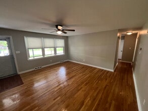 2700 Barnsley Rd in Wilmington, DE - Foto de edificio - Building Photo