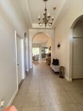 180 Seminole Lakes Dr in Royal Palm Beach, FL - Foto de edificio - Building Photo