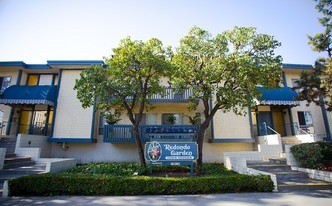 Redondo Garden Townhouses Apartments