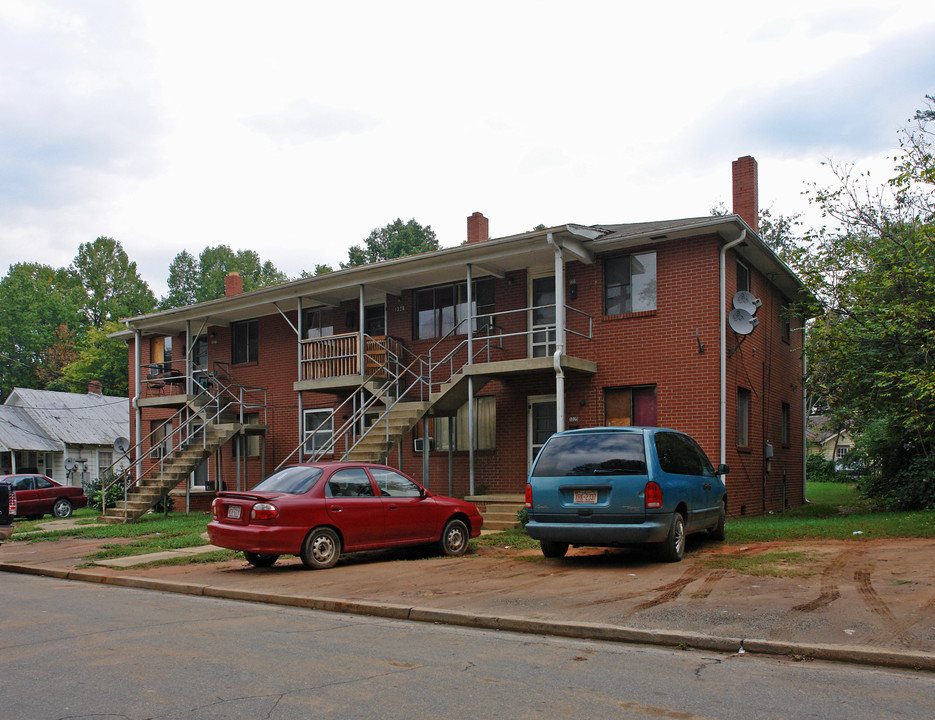 1321 Cunningham Ave in Winston-Salem, NC - Building Photo