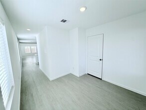 7730 Lavender Jade Dr in Rosharon, TX - Building Photo - Building Photo