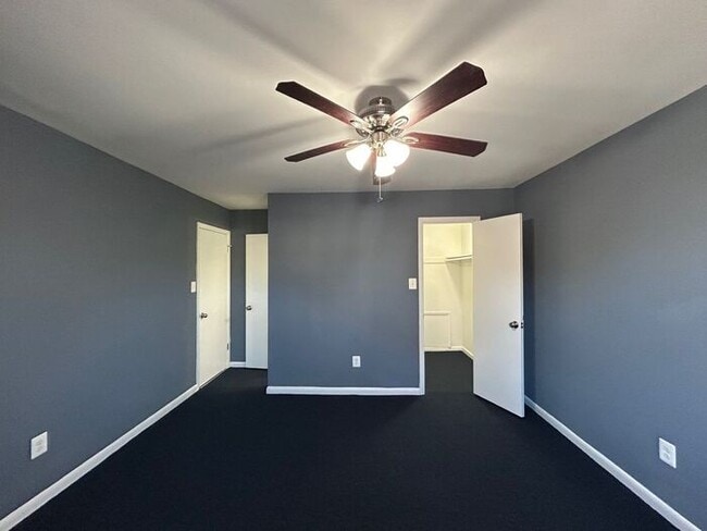 property at 499 Berkshire Ct