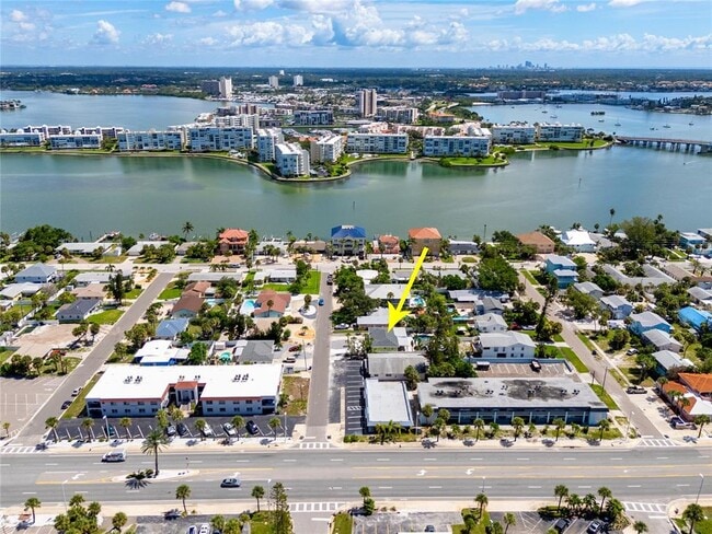 350 81st Ave in St Pete Beach, FL - Building Photo - Building Photo