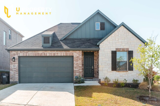 property at 3902 Aventino Ct