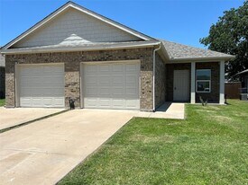 2717 Ginger Ct in Sherman, TX - Building Photo