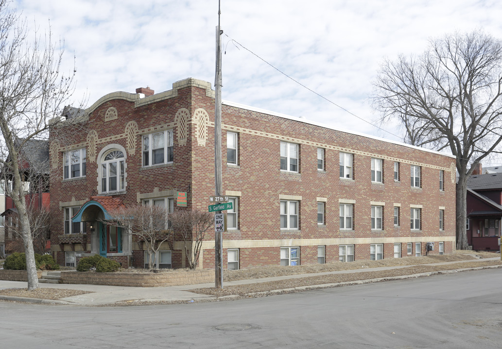 2647 Garfield Ave in Minneapolis, MN - Building Photo