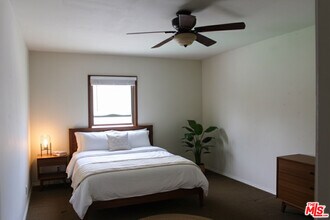 2711 Orchard Ave. in Los Angeles, CA - Building Photo - Building Photo