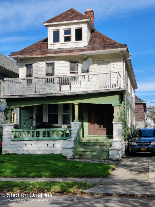 38 Goulding Ave in Buffalo, NY - Building Photo