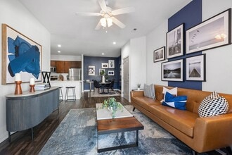 Bell Lake Norman in Mooresville, NC - Building Photo - Building Photo