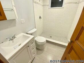 174 St Alphonsus St, Unit 2 in Boston, MA - Building Photo - Building Photo
