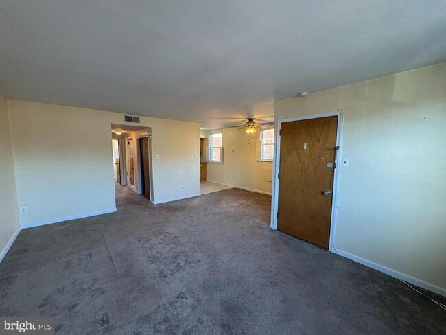 1220 Fuller St in Philadelphia, PA - Building Photo - Building Photo