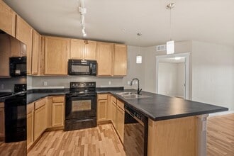 9258 Rockhurst St in Highlands Ranch, CO - Foto de edificio - Building Photo