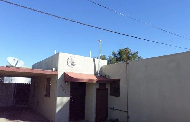 property at 2723 E Prince Rd