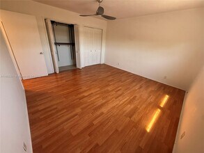 1943 Monroe St in Hollywood, FL - Building Photo - Building Photo