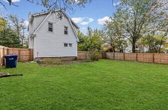 122 W Somerdale Rd in Somerdale, NJ - Building Photo - Building Photo