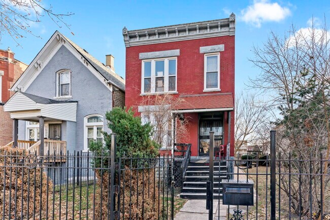 property at 1929 S Central Park Ave