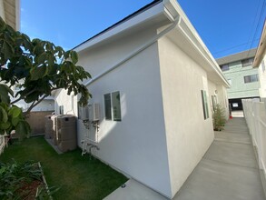 766 W 25th St in Los Angeles, CA - Building Photo - Building Photo