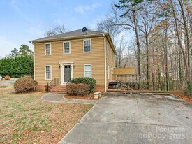 6601 Harrison Rd in Charlotte, NC - Building Photo