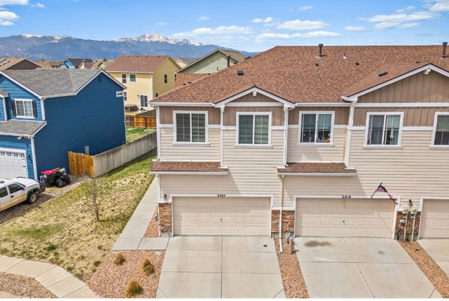 2404 Obsidian Forest View in Colorado Springs, CO - Foto de edificio - Building Photo