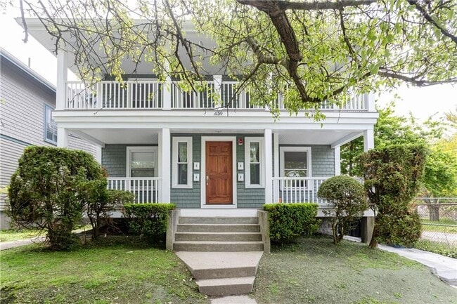 439 Broadway, Unit D