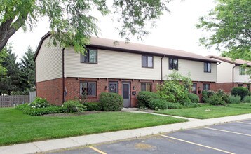 174 Nottingham Ct in Westerville, OH - Building Photo - Building Photo