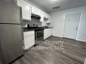 123.5 N Main St in Maryville, MO - Building Photo - Building Photo