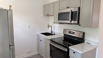 3214 Detroit Ave, Unit B in Richmond, VA - Building Photo