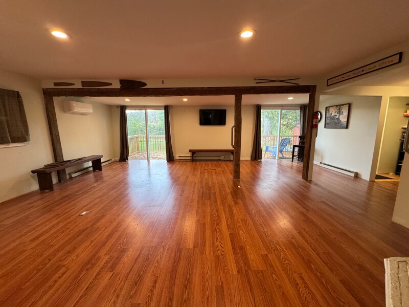 23 S Lake Rd in Deruyter, NY - Building Photo