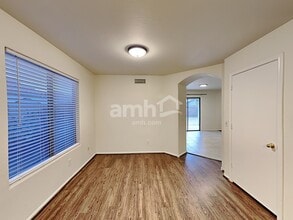 11439 E Persimmon Ave in Mesa, AZ - Building Photo - Building Photo