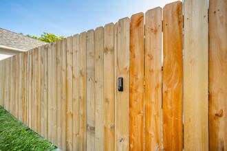 930 Elm St in Indianapolis, IN - Building Photo - Building Photo