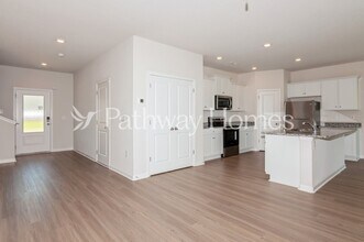 3104 Trailblazer St in Charlotte, NC - Building Photo - Building Photo