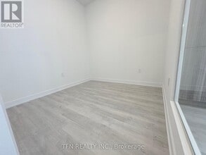 15 Richardson St in Toronto, ON - Building Photo - Building Photo