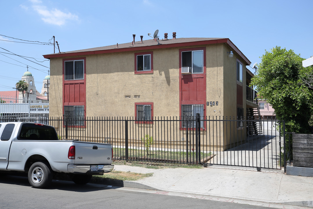 1243 Fedora St in Los Angeles, CA - Building Photo