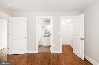 125 N 4th St in Philadelphia, PA - Building Photo - Building Photo