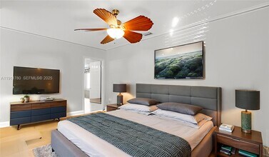 623 NE 17th Way in Fort Lauderdale, FL - Building Photo - Building Photo