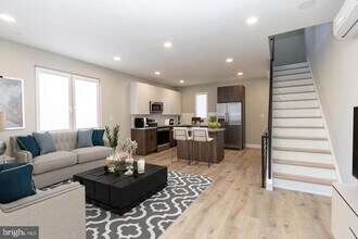 2417 N Hancock St in Philadelphia, PA - Building Photo - Building Photo