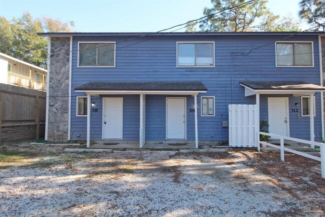 property at 316 Teakwood Cir