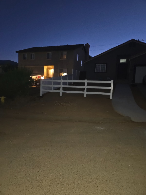 20305 Winton St in Corona, CA - Foto de edificio - Building Photo