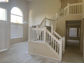 4635 Fallow Way in Antioch, CA - Building Photo - Building Photo