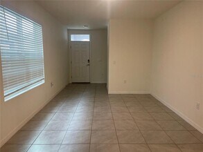 33828 Jasmine Star Lp in Wesley Chapel, FL - Building Photo - Building Photo