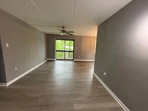 280 Bridgewater Rd, Unit C12 in Brookhaven, PA - Building Photo - Building Photo