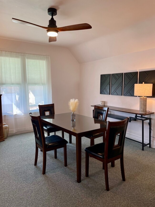 736 Main St, Unit Executive Apartment