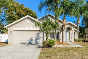 10439 Norvell Rd in Spring Hill, FL - Building Photo