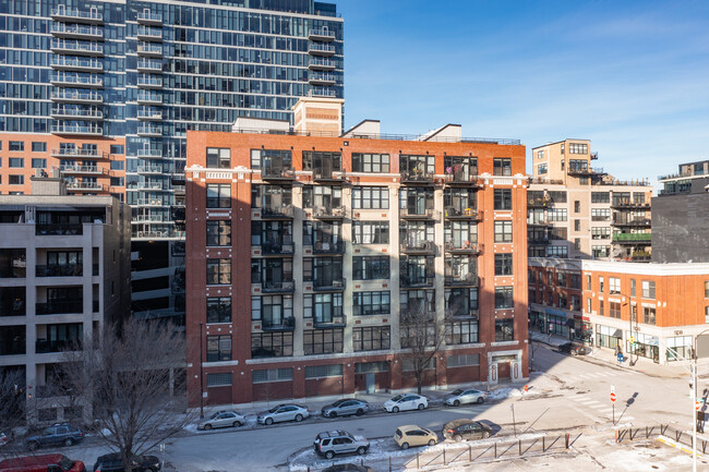 Olympia Lofts in Chicago, IL - Foto de edificio - Building Photo