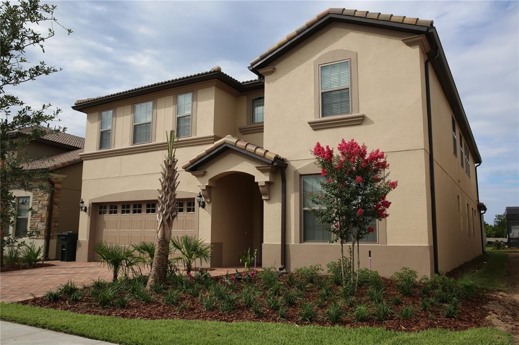 8809 Rhodes St in Kissimmee, FL - Building Photo