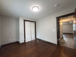 2400 R St in Lincoln, NE - Building Photo - Building Photo