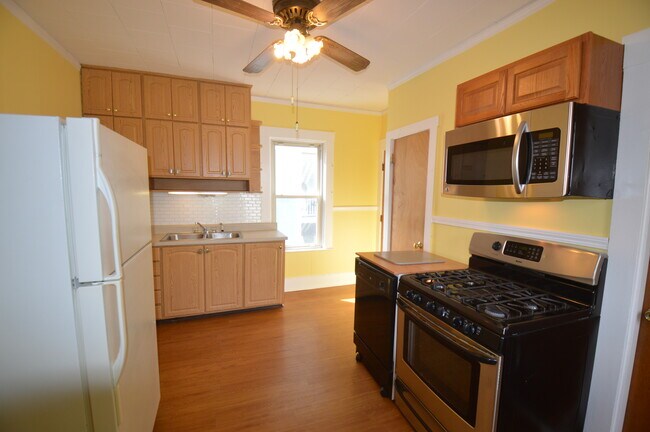 57 Berkeley St, Unit 2